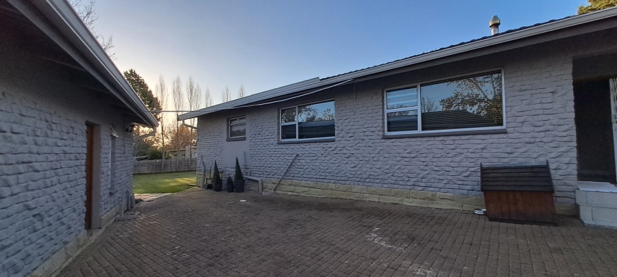 4 Bedroom Property for Sale in Panorama Free State